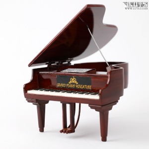 Miniature Grand Piano(Brown) - Musical instruments Miniature Display